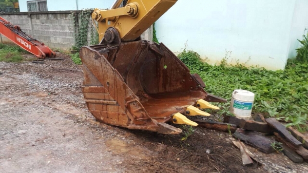 ขายรถ CAT V2 ราคา 1000000