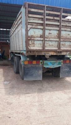 ขายรถบรรทุก 10 ล้อดัมพ์ ISUZU ROCKY 195 แรงม้านางฟ้าแท้ ราคา 700000 ขายรถบรรทุก 10 ล้อดัมพ์ ISUZU ROCKY 195 แรงม้านางฟ้าแท้ ราคา 700000