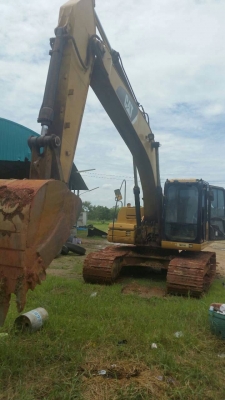 ขาย 1,450,000 CAT 320 D  เครื่องดี ปั้มแรง ไฟฟ้าครบ เอวแน่น โซ่อ่อน รอนเลอร์แตก 5 ลูก เอกสารใบแจ้งจำหน่าย 090-772-3710 090-772-3708