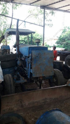 ขายรถแบคโฮ KOMATSU PC30-7 ราคา 250000