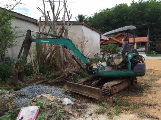 ขายรถแบคโฮ KOMATSU PC30-7 ราคา 250000