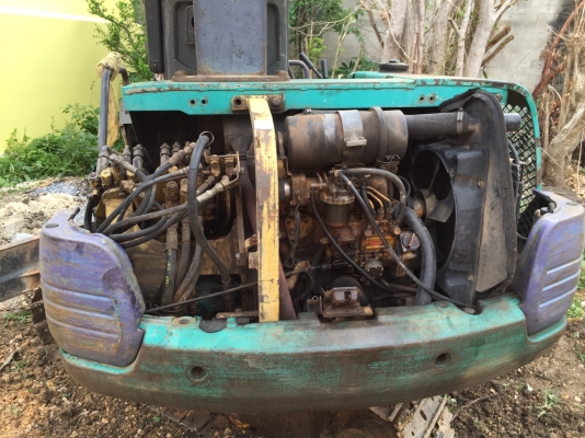 ขายรถแบคโฮ KOMATSU PC30-7 ราคา 250000