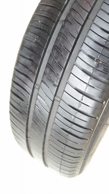 ขายยาง185/60/15 ปี 1715  MICHERLIN  XM2 4 เส้น