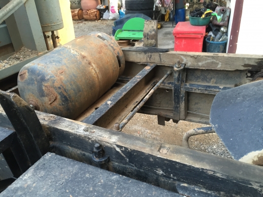 6ล้อดั้มอีซุซุพร้อมใช้