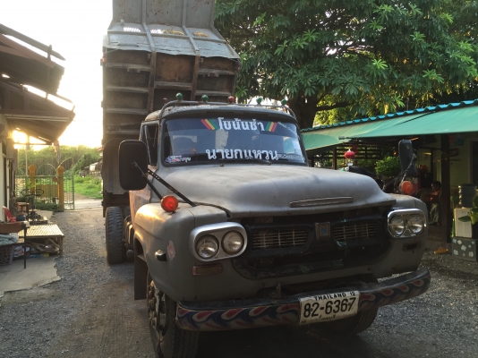 6ล้อดั้มอีซุซุพร้อมใช้