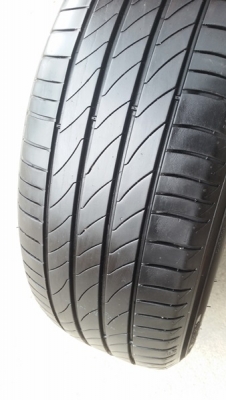 ขายยาง205/65/15 ปี 3715 MICHERLIN 3ST 4 เส้น ขายยาง205/65/15 ปี 3715 MICHERLIN 3ST 4 เส้น