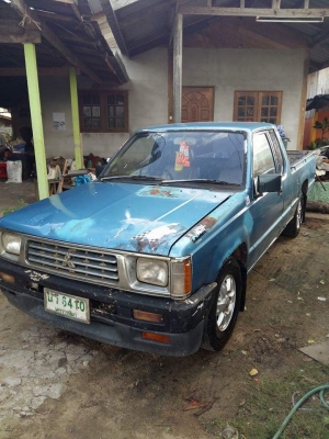 ขายมิตซูแอโร่บอดี้ปี93พร้อมทะเบียนรถพร้อมใช้เครื่องดีล้อแม็กยางใช้ได้อีกนาน