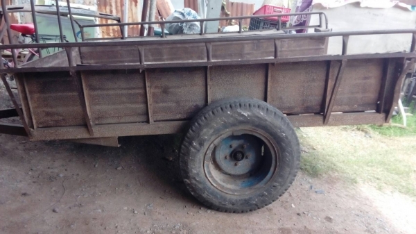 เทนเลอร์ลากติดท้ายรถไถ เบอร์ 096 2549004