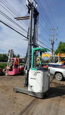 โฟล๊คลิฟ SHINKO ยืนขับ 1.5 ตัน  สูง 4 เมตร