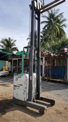 โฟล๊คลิฟ SHINKO ยืนขับ 1.5 ตัน  สูง 4 เมตร