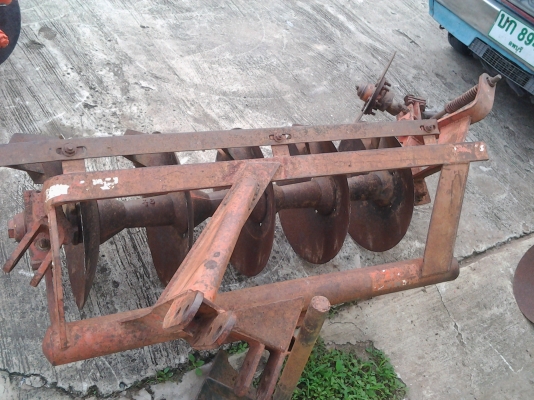 ผานพรวน5ใบสภาพพอใช้คับ