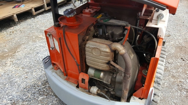 แบ็คโค IHI-IS7GX แบ็คโค IHI-IS7GX