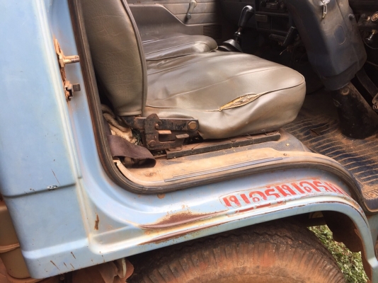 NKR58LU5Mปี35ห้างแท้งๆๆไม่เคยทำสีเลยครับ NKR58LU5Mปี35ห้างแท้งๆๆไม่เคยทำสีเลยครับ