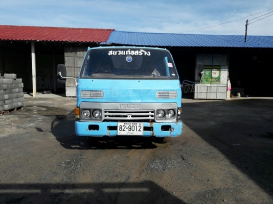 6 ล้อ กระบะคาร์โก้ พื้นเหล็ก ยี่ห้อ ISUZU รุ่น KS   เครื่อง 4BB1 4 สูบ 100 แรง