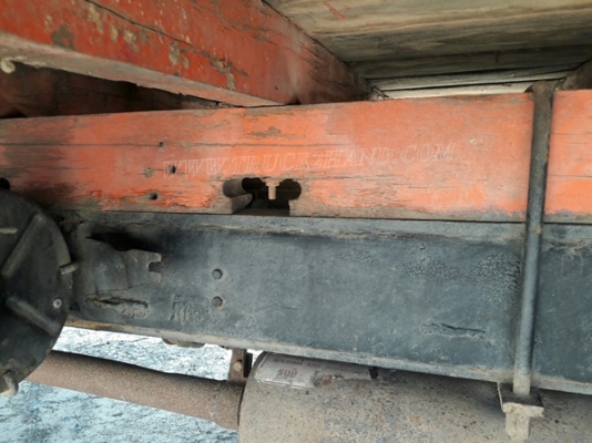 6 ล้อ กระบะคาร์โก้ พื้นเหล็ก ยี่ห้อ ISUZU รุ่น KS   เครื่อง 4BB1 4 สูบ 100 แรง