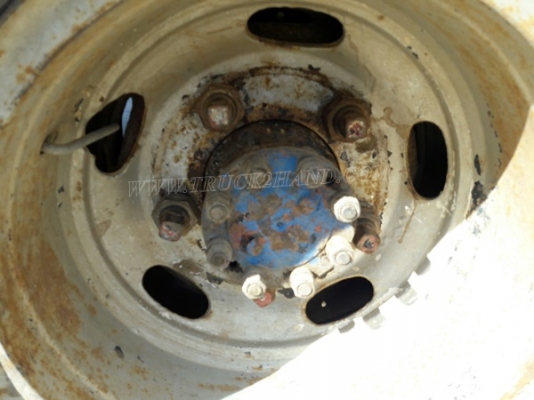 6 ล้อ กระบะคาร์โก้ พื้นเหล็ก ยี่ห้อ ISUZU รุ่น KS   เครื่อง 4BB1 4 สูบ 100 แรง