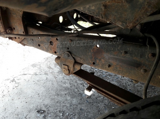 6 ล้อ กระบะคาร์โก้ พื้นเหล็ก ยี่ห้อ ISUZU รุ่น KS   เครื่อง 4BB1 4 สูบ 100 แรง