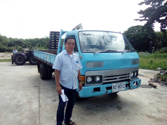 6 ล้อ กระบะคาร์โก้ พื้นเหล็ก ยี่ห้อ ISUZU รุ่น KS   เครื่อง 4BB1 4 สูบ 100 แรง