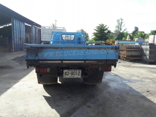 6 ล้อ กระบะคาร์โก้ พื้นเหล็ก ยี่ห้อ ISUZU รุ่น KS   เครื่อง 4BB1 4 สูบ 100 แรง