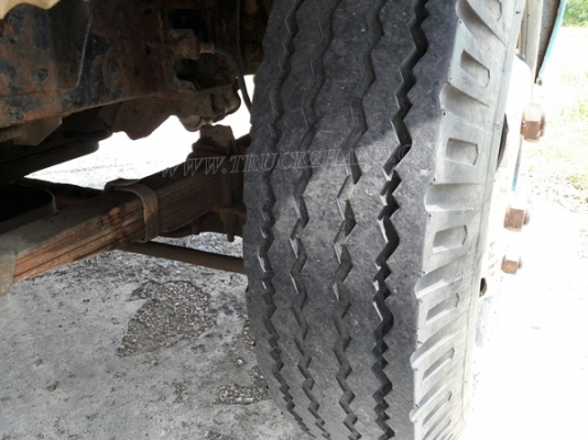 6 ล้อ กระบะคาร์โก้ พื้นเหล็ก ยี่ห้อ ISUZU รุ่น KS   เครื่อง 4BB1 4 สูบ 100 แรง