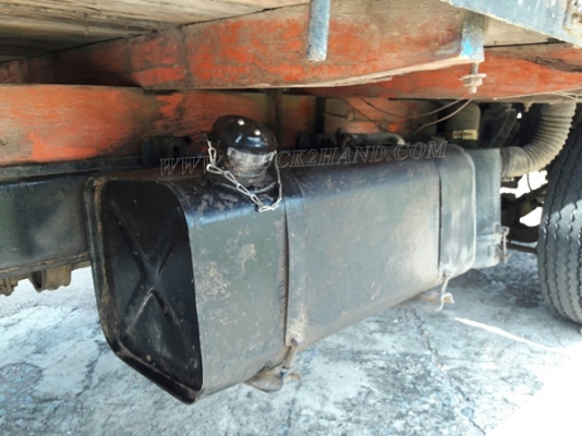 6 ล้อ กระบะคาร์โก้ พื้นเหล็ก ยี่ห้อ ISUZU รุ่น KS   เครื่อง 4BB1 4 สูบ 100 แรง