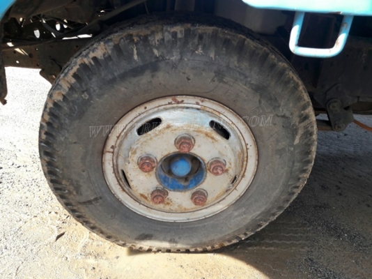 6 ล้อ กระบะคาร์โก้ พื้นเหล็ก ยี่ห้อ ISUZU รุ่น KS   เครื่อง 4BB1 4 สูบ 100 แรง