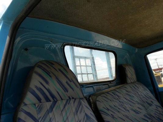 6 ล้อ กระบะคาร์โก้ พื้นเหล็ก ยี่ห้อ ISUZU รุ่น KS   เครื่อง 4BB1 4 สูบ 100 แรง