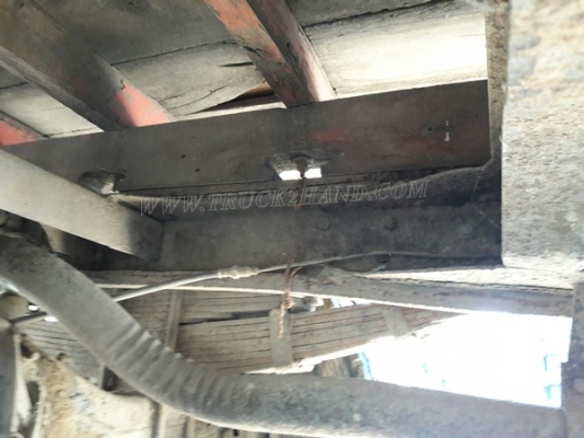 6 ล้อ กระบะคาร์โก้ พื้นเหล็ก ยี่ห้อ ISUZU รุ่น KS   เครื่อง 4BB1 4 สูบ 100 แรง