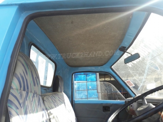 6 ล้อ กระบะคาร์โก้ พื้นเหล็ก ยี่ห้อ ISUZU รุ่น KS   เครื่อง 4BB1 4 สูบ 100 แรง