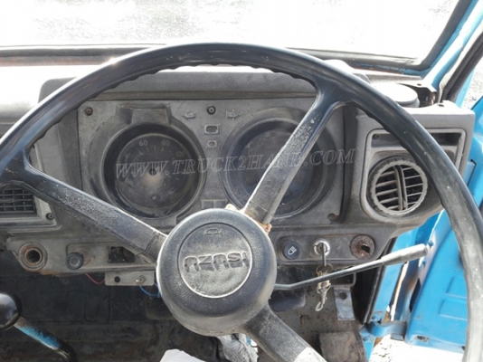 6 ล้อ กระบะคาร์โก้ พื้นเหล็ก ยี่ห้อ ISUZU รุ่น KS   เครื่อง 4BB1 4 สูบ 100 แรง