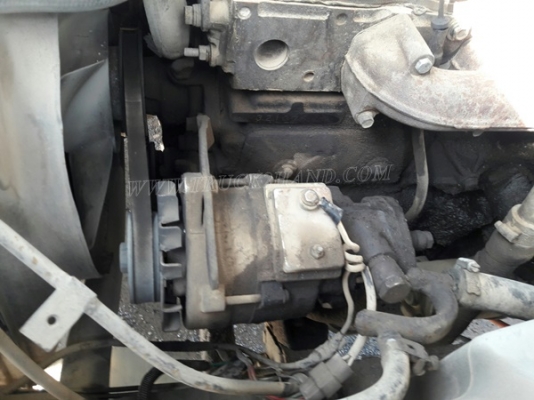 6 ล้อ กระบะคาร์โก้ พื้นเหล็ก ยี่ห้อ ISUZU รุ่น KS   เครื่อง 4BB1 4 สูบ 100 แรง