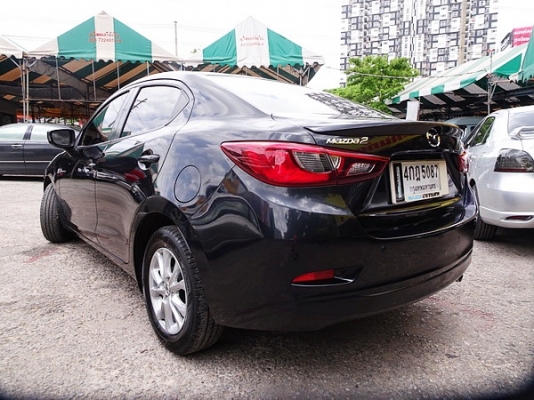 โปรโมชั่นพิเศษ ออกรถ 10,000 บาท MAZDA 2 1.3 SkyActive-G 4DR AT ปี 2015