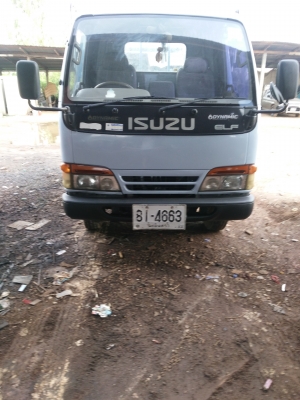 ISUZU  110 ประตูเหว้า  รถเดิม  เครื่องดี  ครัชชีดี   พร้อมใช้งาน