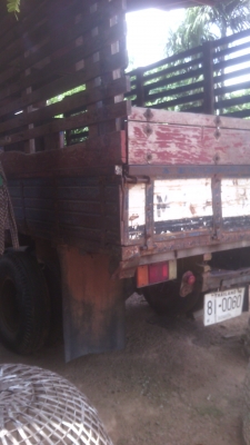 รถหกล้อมิตชูมิชิเชนเตอร์100แรงช่วงยาว