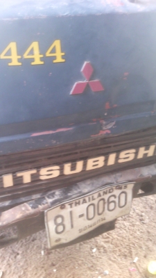 รถหกล้อมิตชูมิชิเชนเตอร์100แรงช่วงยาว