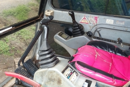 ขาย!! >>> Kobelco Sk100 mark5 Super <<< สภาพสวยพร้อมใช้งาน ราคา 790,000 บาท