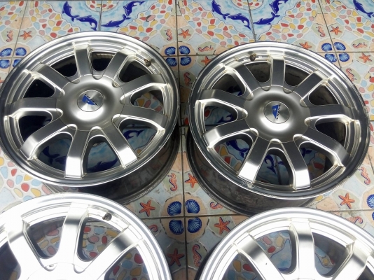 แม็กกระบะ 6 รู ขอบ 17 กว้าง 8 สีไฮเปอร์ หล่อๆ