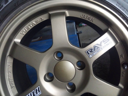 แม็กใหม่ TE37 ขอบ 15 กว้าง 7 สีทองฟอร์จ พร้อมยาง แม็กใหม่ TE37 ขอบ 15 กว้าง 7 สีทองฟอร์จ พร้อมยาง