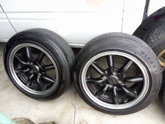 กล้วยขอบ 15 กว้าง 7 ใส่รถ 4 รู 100 ยางสดไฟร์สโตนปี15