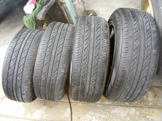 กล้วยขอบ 15 กว้าง 7 ใส่รถ 4 รู 100 ยางสดไฟร์สโตนปี15