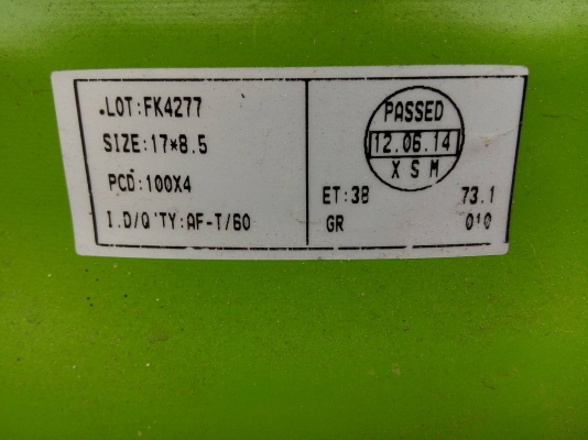 RF1 ขอบ 17 กว้าง 8.5 พร้อมซิ่ง สภาพดี เดิมๆ