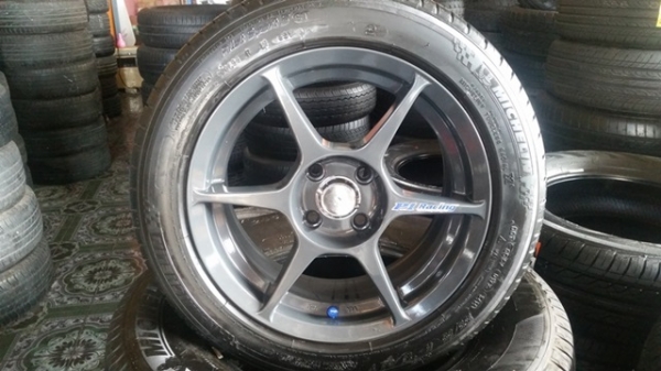 ขายล้อใหม่ P1 ขอบ15 4รู100 หน้า7 พร้อมยาง\%ปี14  4 ล้อ