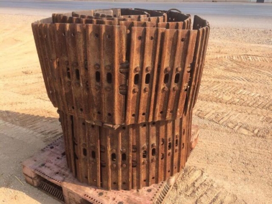 แทรคเหล็ก ใช้กับรถขุด HITACHI EX100/120 นำเข้าจากญี่ปุ่น ติดต่อ 0879118593/0850843200