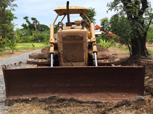 ขายรถแทรคเตอร์ CAT D4E ตีนเป็ด ราคา 320000