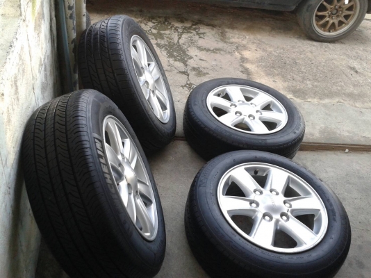 ขอบ16นิ้ว6รู อีสุ พร้อมยาง สวยๆ 4 ล้อ ราคา 5500 บาท ขอบ16นิ้ว6รู อีสุ พร้อมยาง สวยๆ 4 ล้อ ราคา 5500 บาท