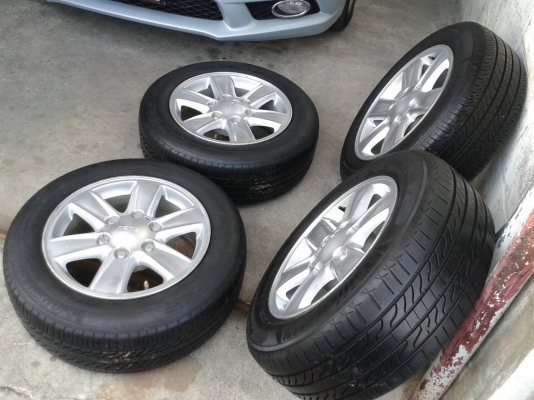 ขอบ16นิ้ว6รู อีสุ พร้อมยาง สวยๆ 4 ล้อ ราคา 5500 บาท ขอบ16นิ้ว6รู อีสุ พร้อมยาง สวยๆ 4 ล้อ ราคา 5500 บาท