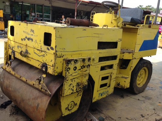 ขายรถบดดิน KOMATSU JV 40