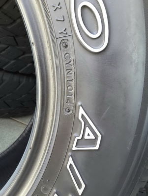 Yokohama AT ขนาด 265/70/16 ปี12 สภาพดี 1ชุด