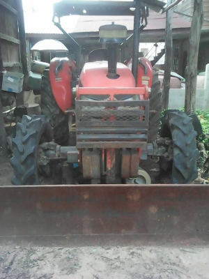 ขายรถไถ KUBOTA M7040 อุปกรณ์ ดันหน้า ผานหลัง เอกสารเล่มทะเบียนพร้อมโอน ราคา380,000 สนใจโทร 090-8588220คุณนะ 093-3258446คุณบิว หรือเข้าดูสินค้าอื่นๆได้ที่ www.narong2truck.com หรือ www.truck.in.th/498 หรือเพจFacebook ณรงค์ ซื้อขายรถมือสอง (เว็บไซต์ส่วนตัว)