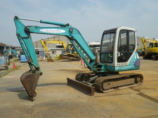 ขายรถแบคโฮ KOMATSU PC45-7 รถนอกนำเข้าเอง สภาพสวยพร้อมใช้งาน ถึงไทยเร็วๆนี้